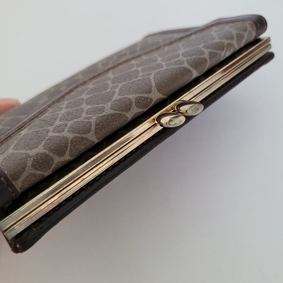 Nina Ricci Giraffe Brown Wallet Compact Kisslock Leather Vintage Italian Trifold - Picture 3 of 12